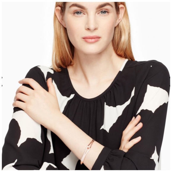 Kate Spade • Rose Gold Get Connected Bangle - Picture 4 of 5